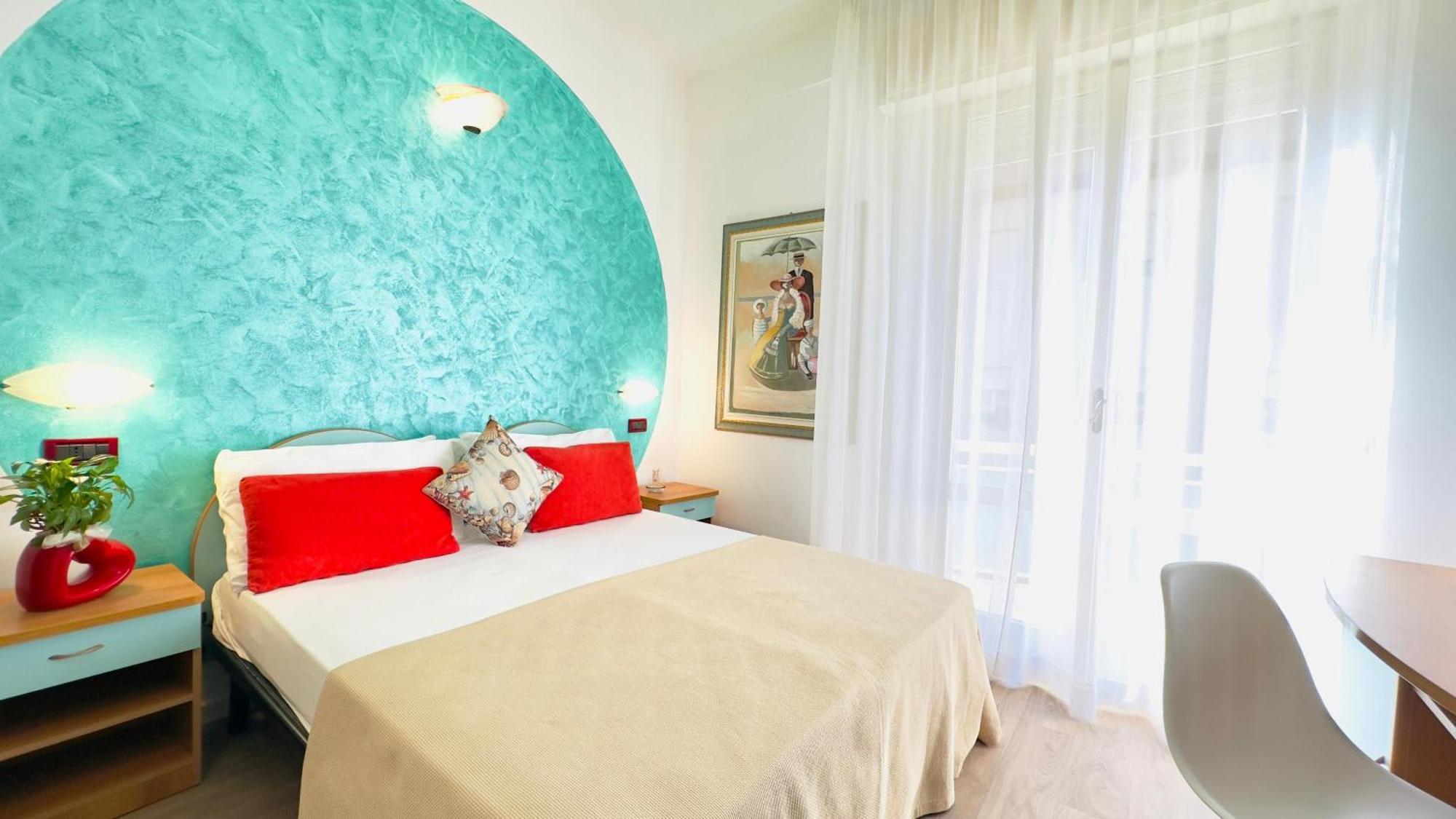 Residence & Suites ベラーリア・イジェア・マリーナ エクステリア 写真
